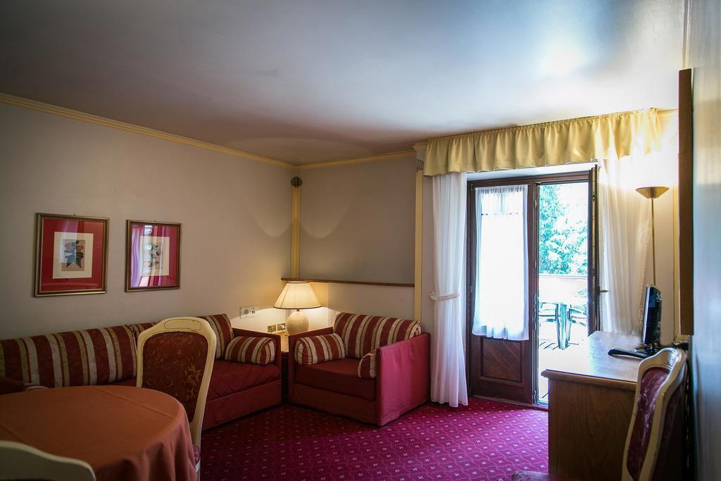 מדונה די קמפיליו Hotel Posta R.T.A. מראה חיצוני תמונה